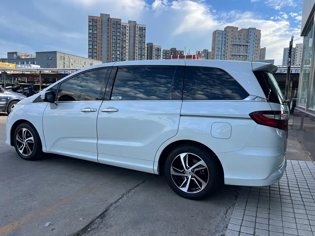 Honda Odyssey — миниатюра 15