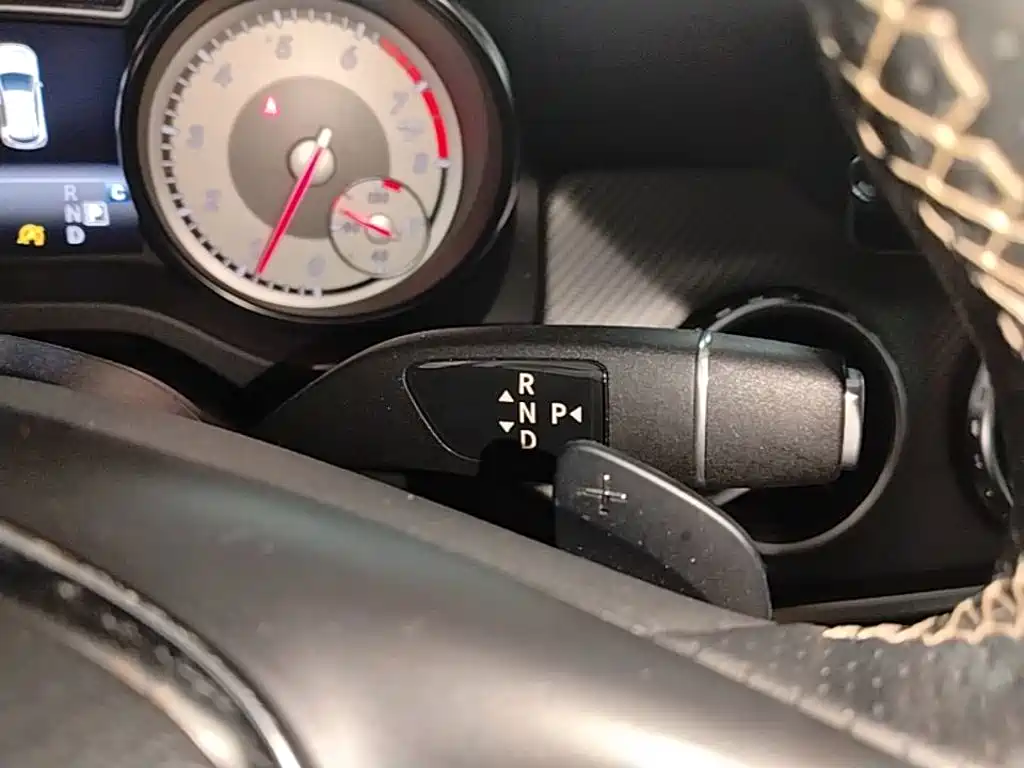 Mercedes-Benz GLA — миниатюра 14