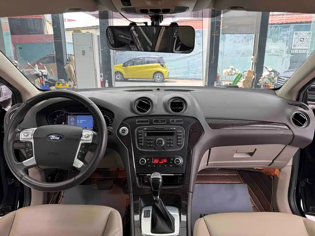 Ford Mondeo — миниатюра 13