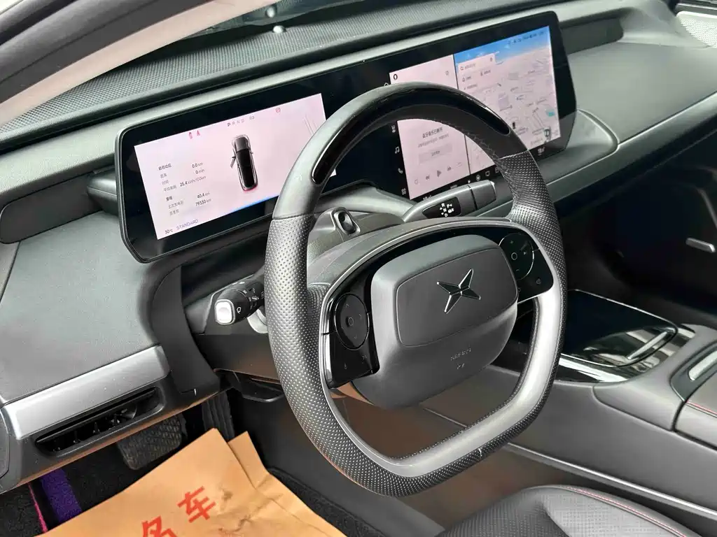 XPeng P7 — миниатюра 9