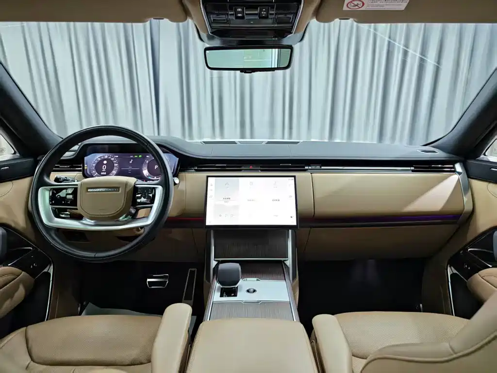 Land Rover Range Rover — миниатюра 6
