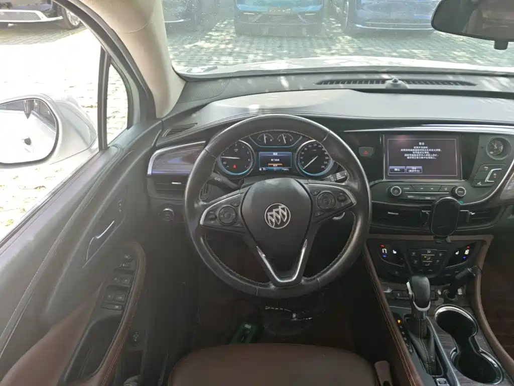 Buick Envision Plus — миниатюра 15