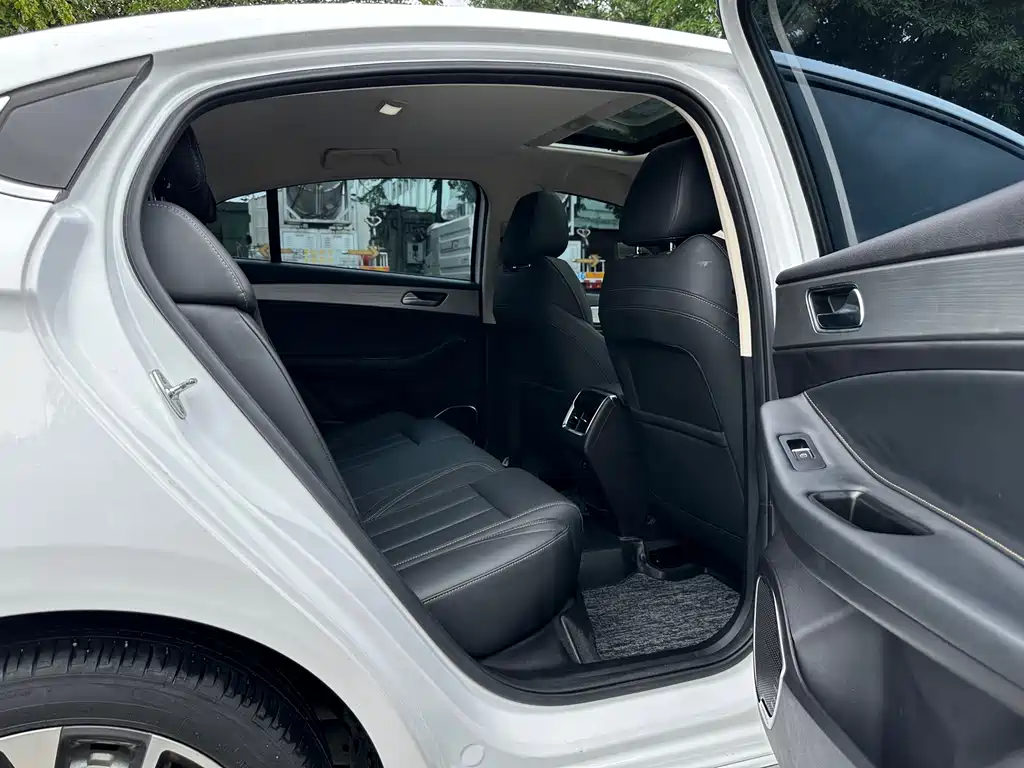 Chery Arrizo 5 PLUS — миниатюра 13