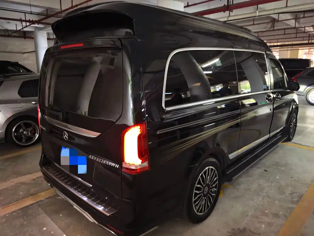 Mercedes-Benz V-Class — миниатюра 2