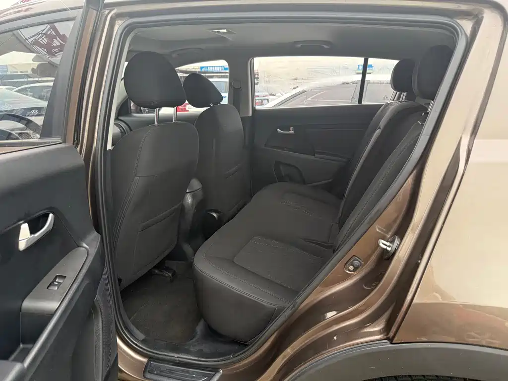 Kia Sportage — миниатюра 7