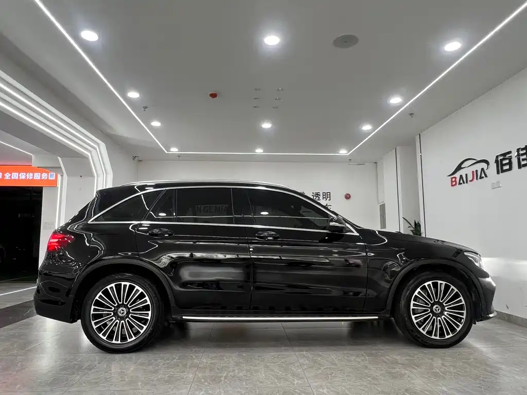 Mercedes-Benz GLC — миниатюра 4