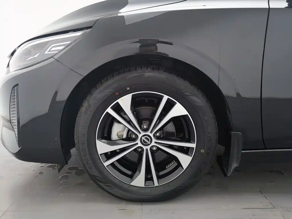 Nissan Sylphy — миниатюра 17