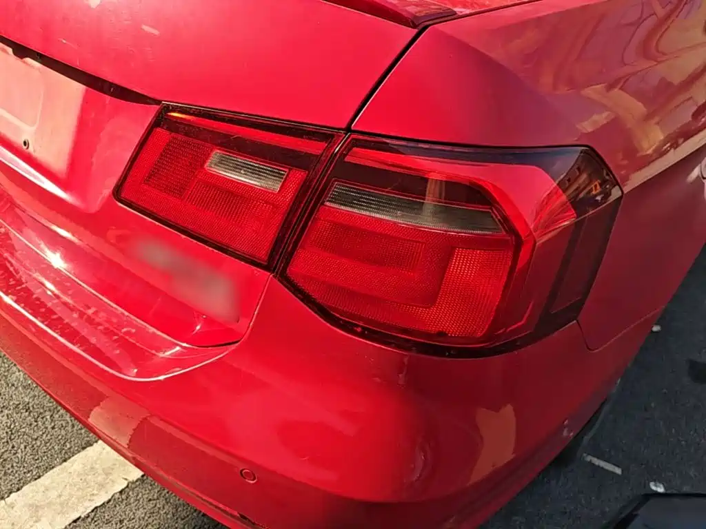 Volkswagen Jetta — миниатюра 8