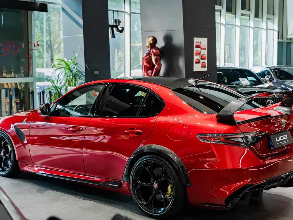 Alfa Romeo Giulia — миниатюра 10