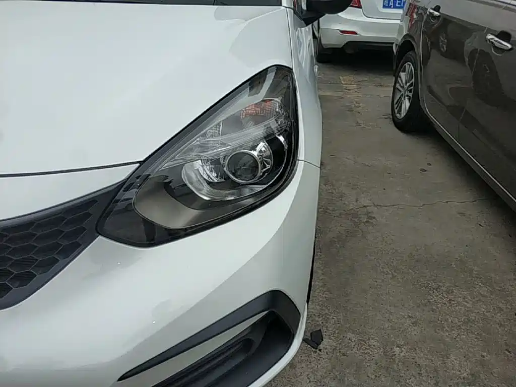 Honda Fit — миниатюра 24