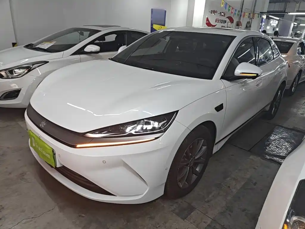 BYD Qin L