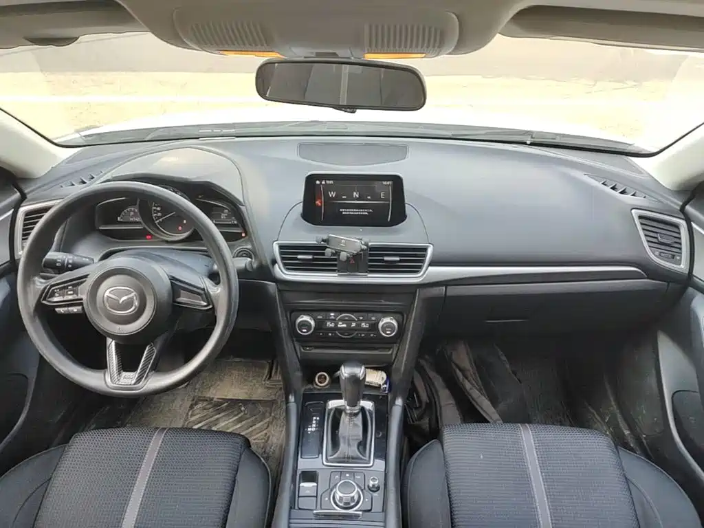 Mazda 3 Axela — миниатюра 10
