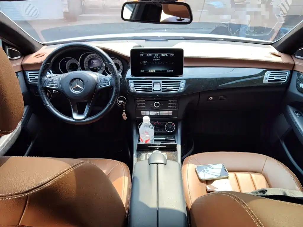 Mercedes-Benz CLS — миниатюра 5