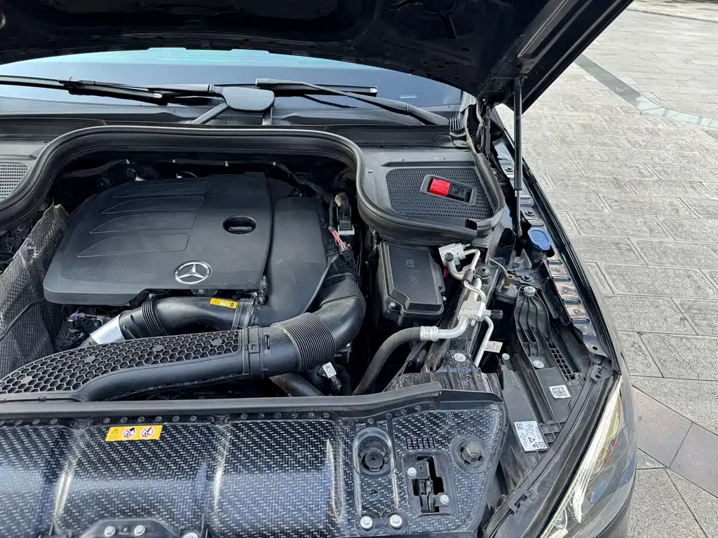 Mercedes-Benz GLE (Import) — миниатюра 14