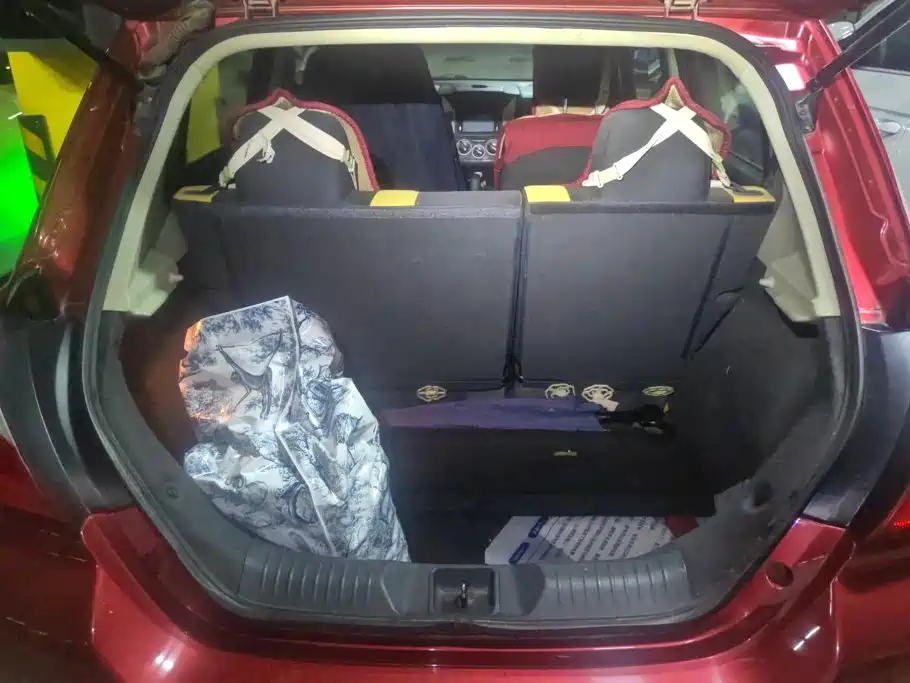 Venucia R50X — миниатюра 4