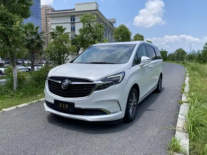 Buick GL8 2021