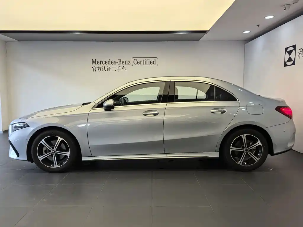 Mercedes-Benz A-Class — миниатюра 3