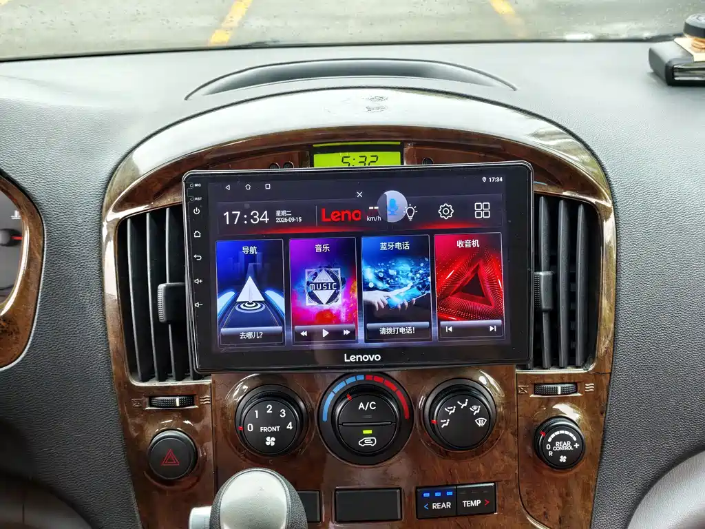 Hyundai H-1 — миниатюра 9