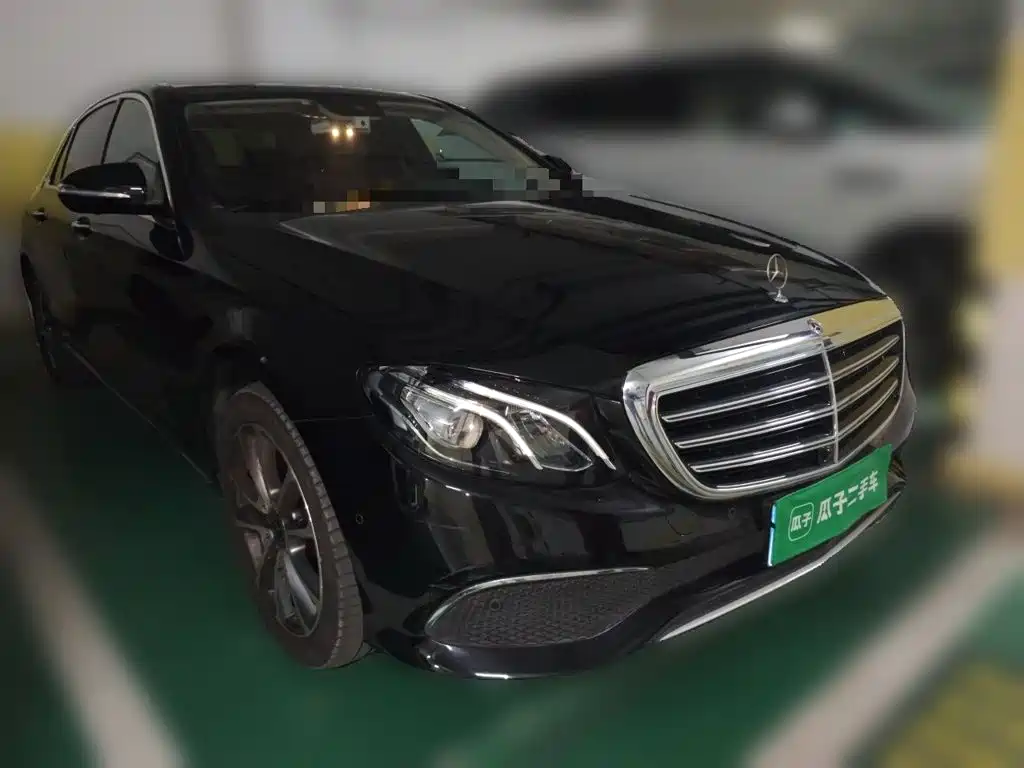 Mercedes-Benz E-Class — миниатюра 3