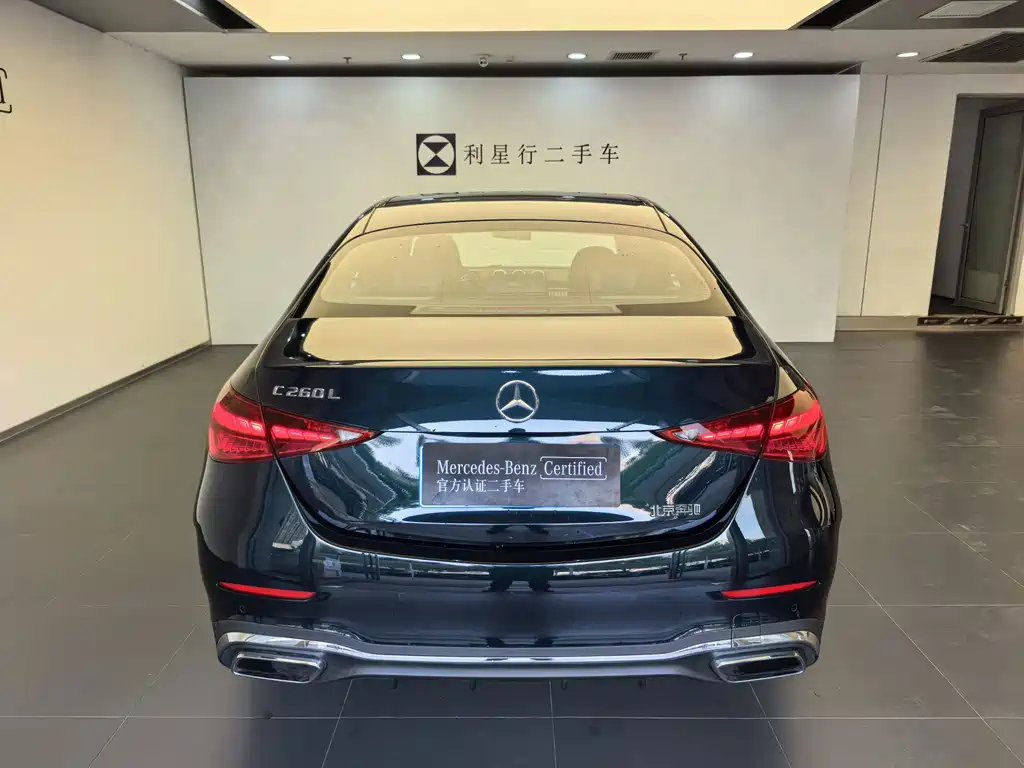 Mercedes-Benz C-Class — миниатюра 13