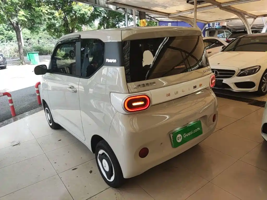 Wuling MINIEV — миниатюра 5
