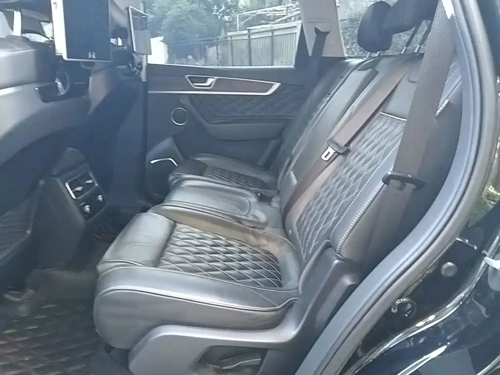 Hongqi Hongqi HS7 — миниатюра 17