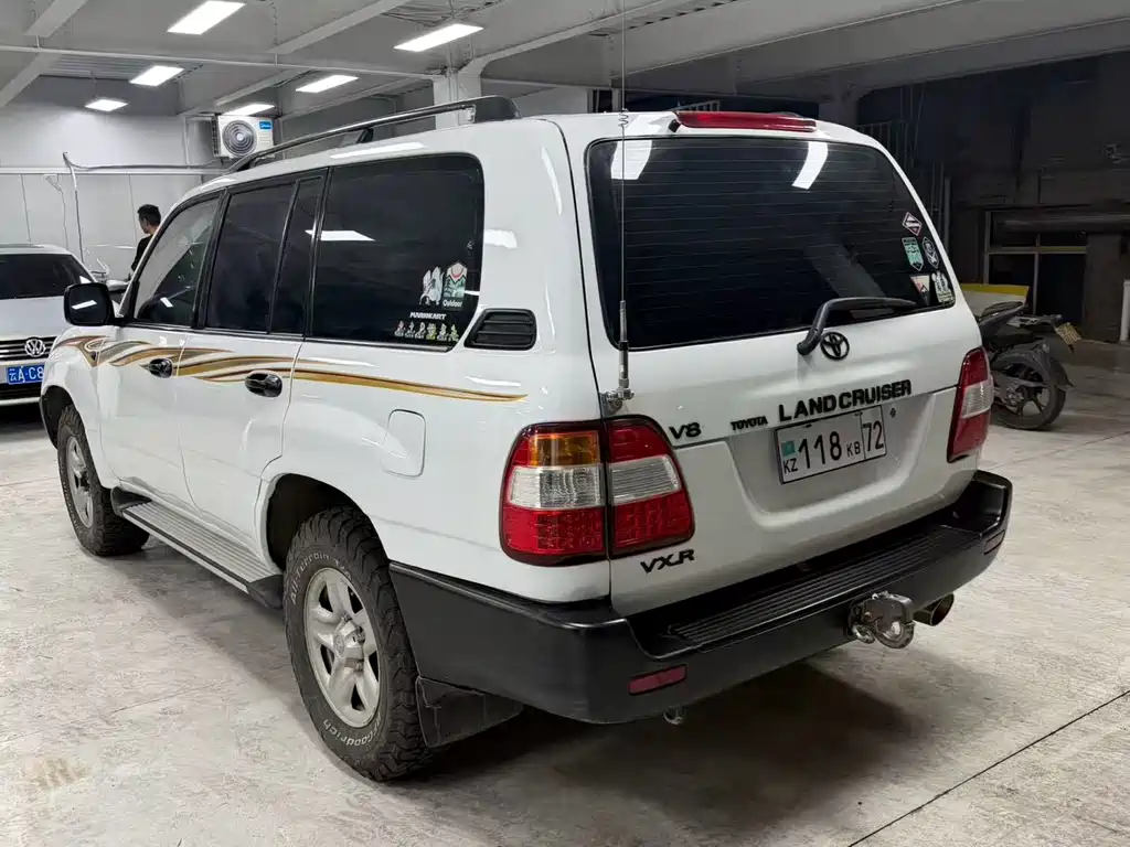 Toyota Land Cruiser — миниатюра 9