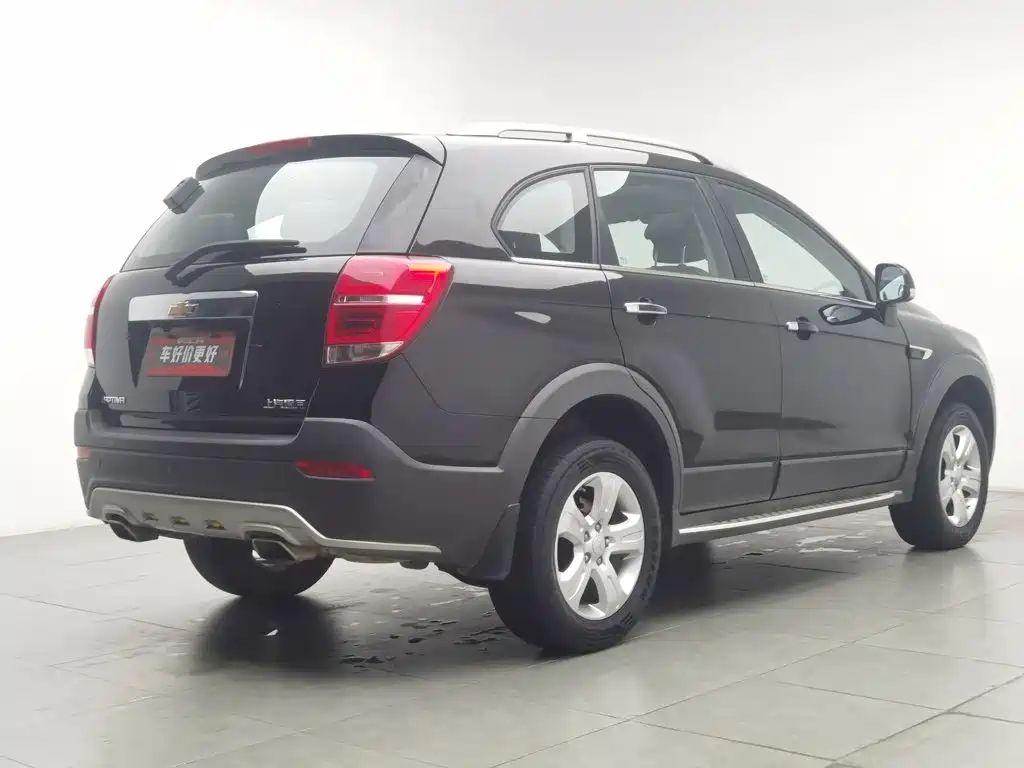 Chevrolet Captiva — миниатюра 2