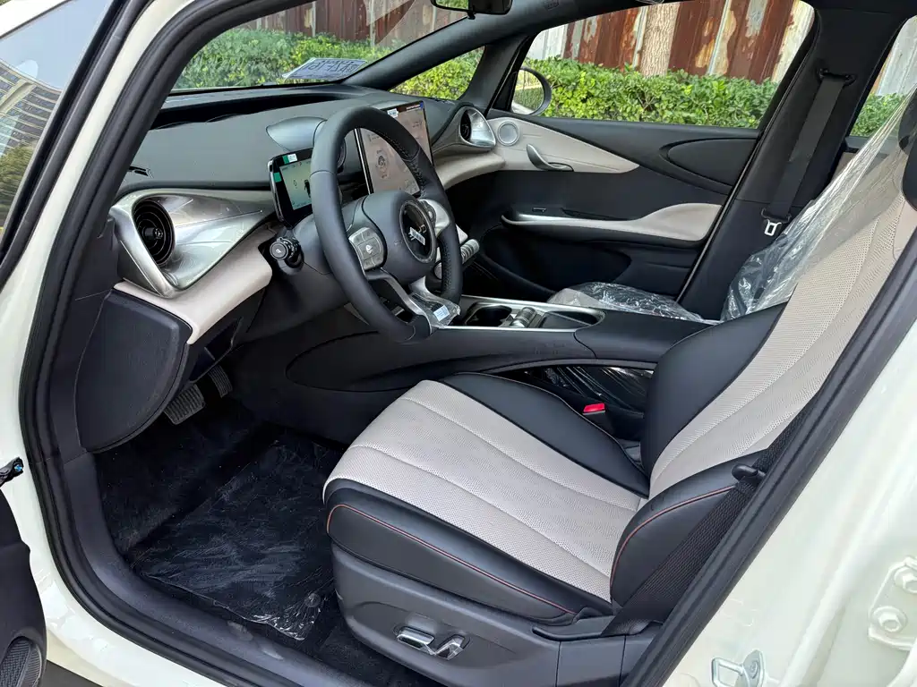 BYD Dolphin — миниатюра 6