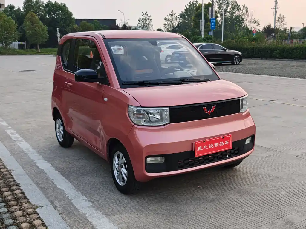 Wuling MINIEV — миниатюра 3