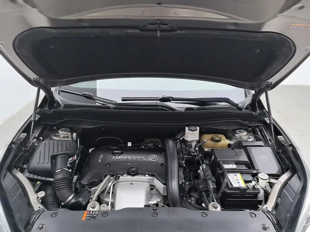 Buick Envision Plus — миниатюра 6