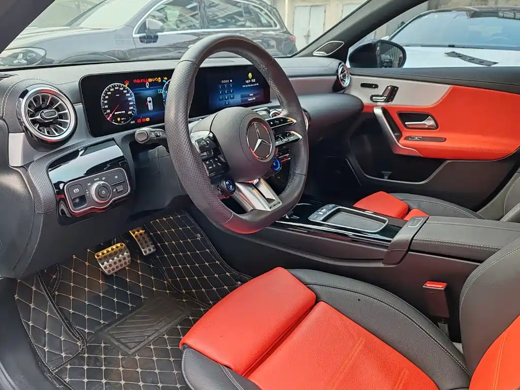 Mercedes-Benz A-Class AMG (Import) — миниатюра 12