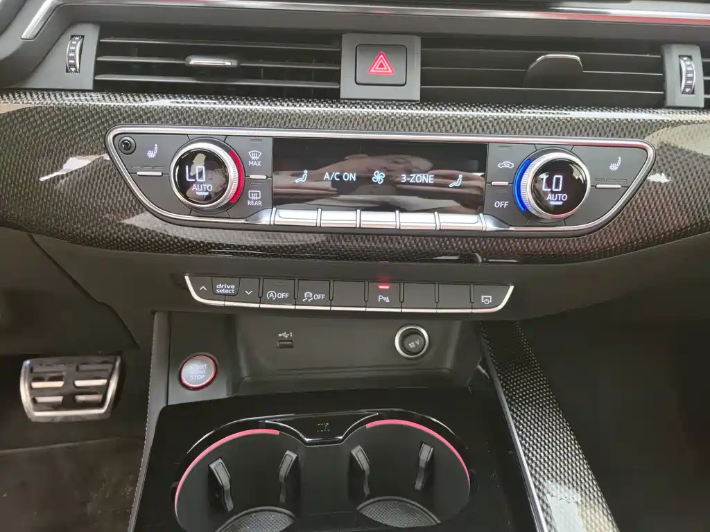 Audi S4 — миниатюра 11