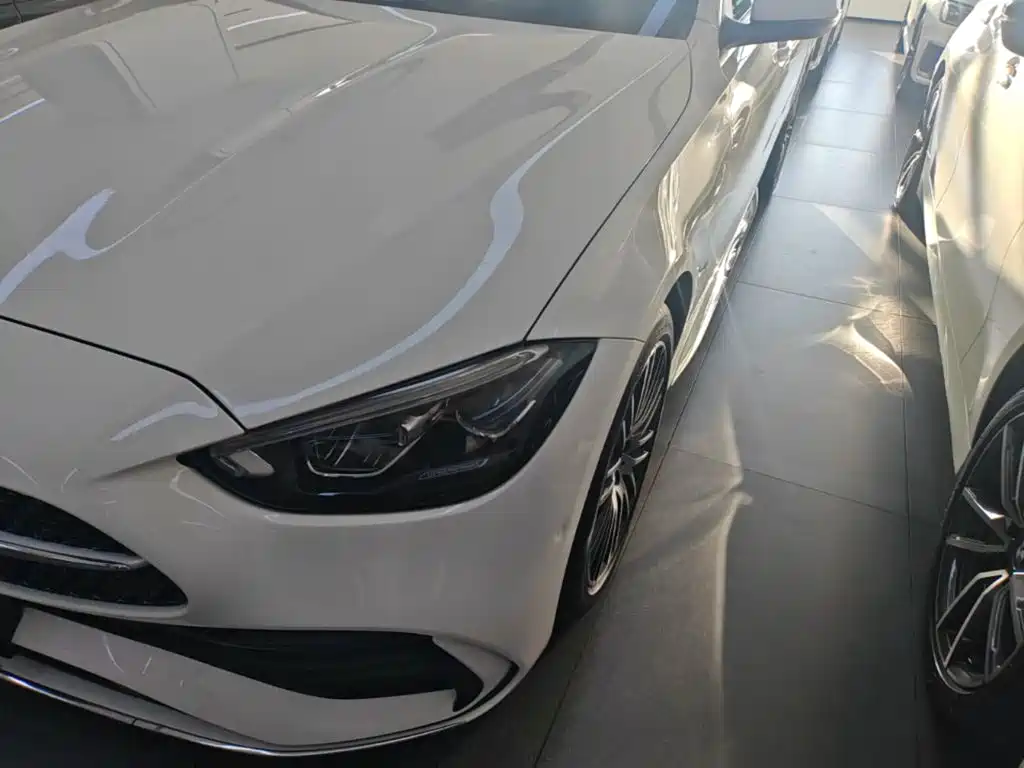 Mercedes-Benz C-Class — миниатюра 24