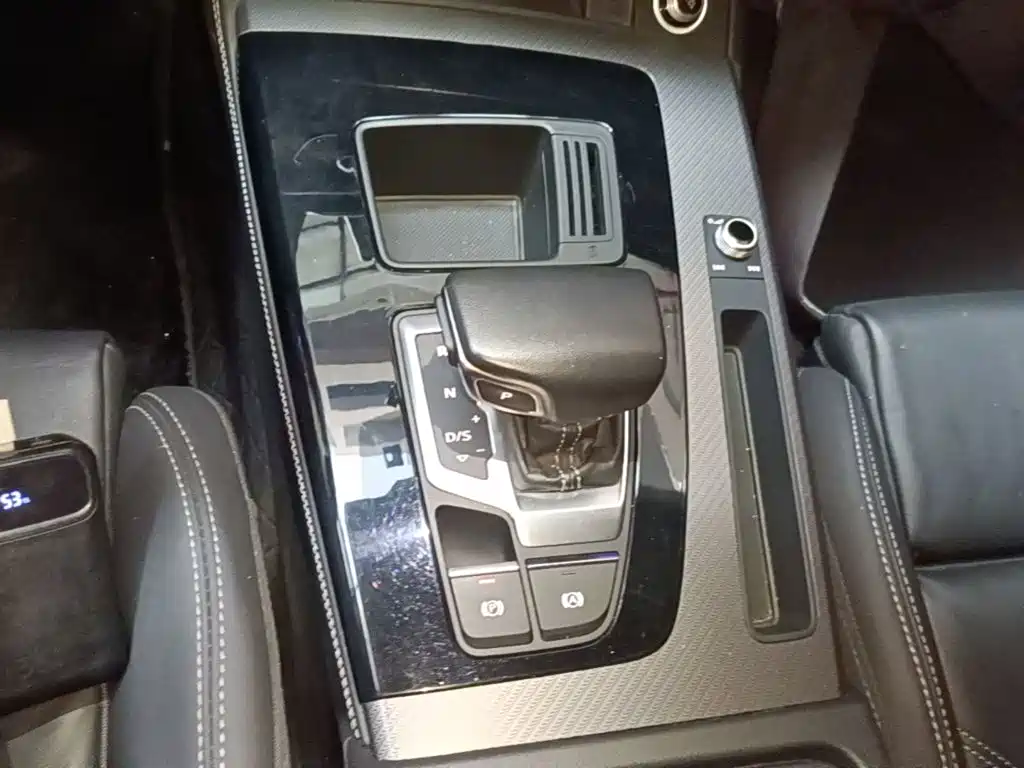 Audi Q5L — миниатюра 14