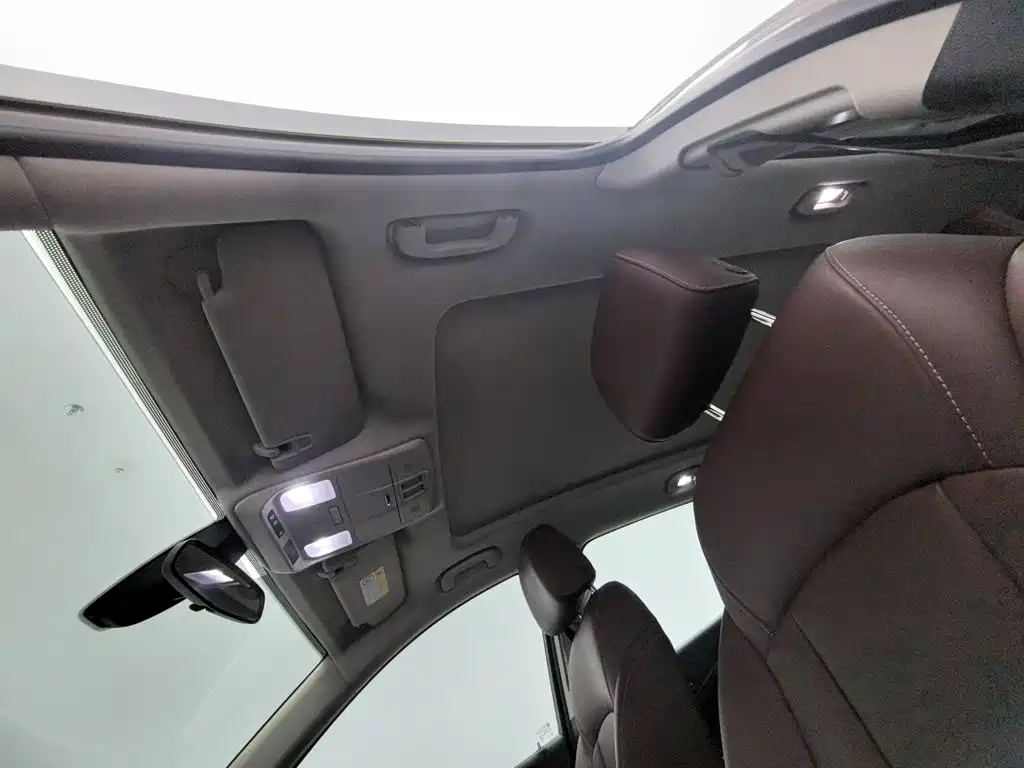 Buick Envision Plus — миниатюра 14