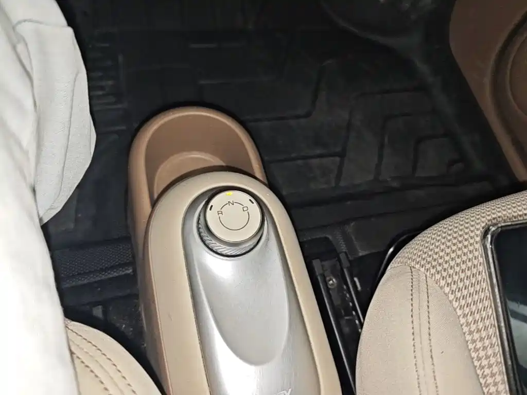 Wuling MINIEV — миниатюра 14
