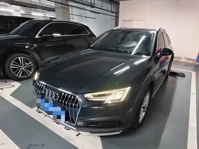 Audi A4 (Import)