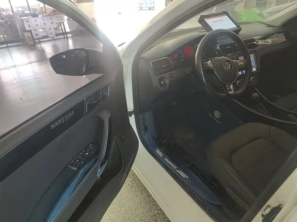Volkswagen Santana — миниатюра 16