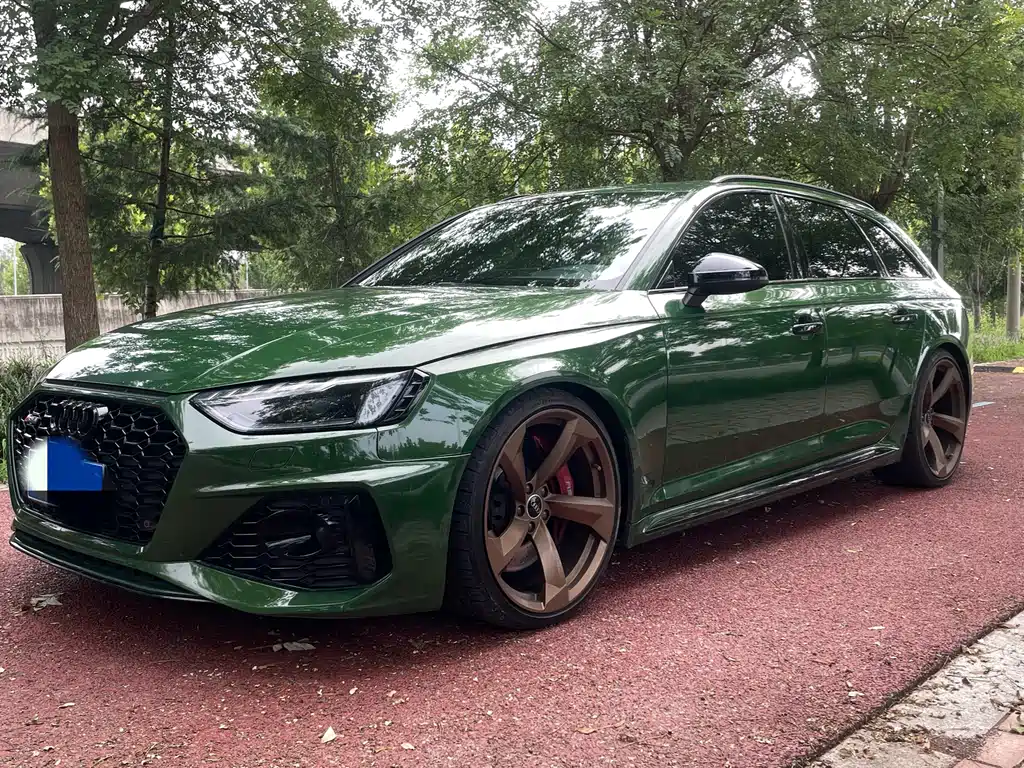 Audi RS 4 — миниатюра 2
