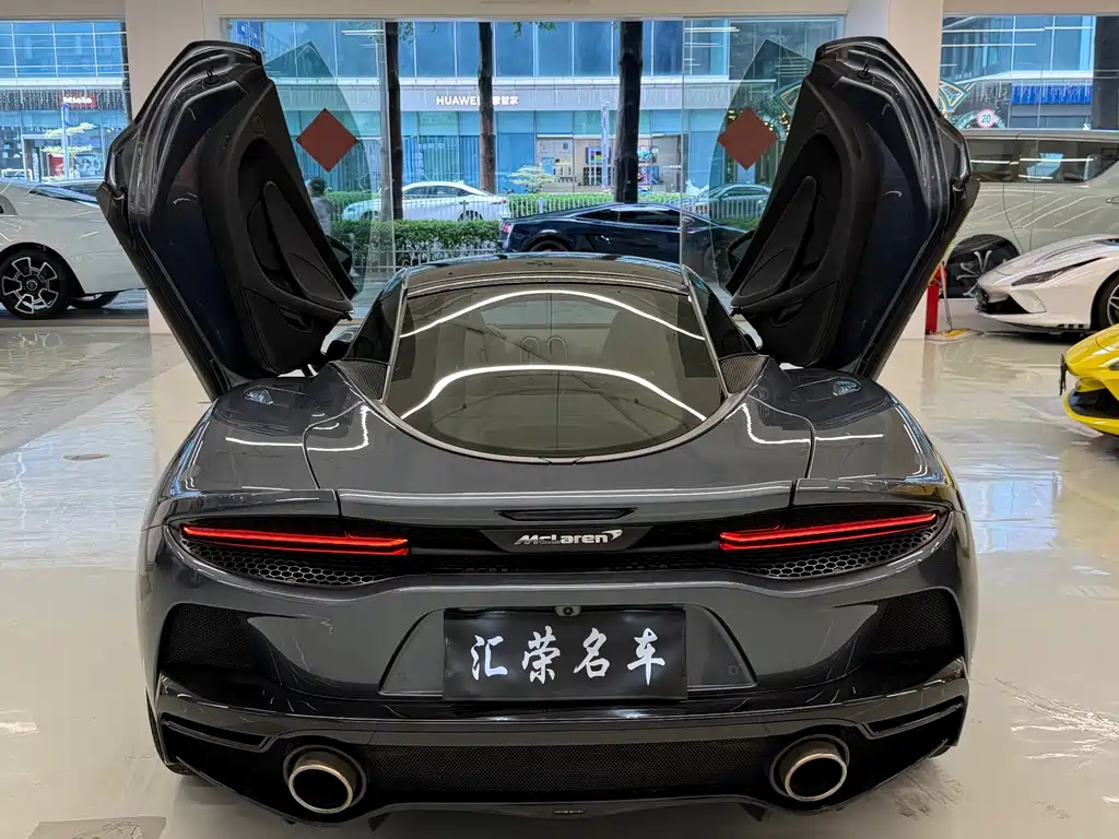McLaren GT — миниатюра 8