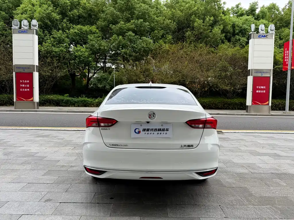 Buick Verano — миниатюра 7