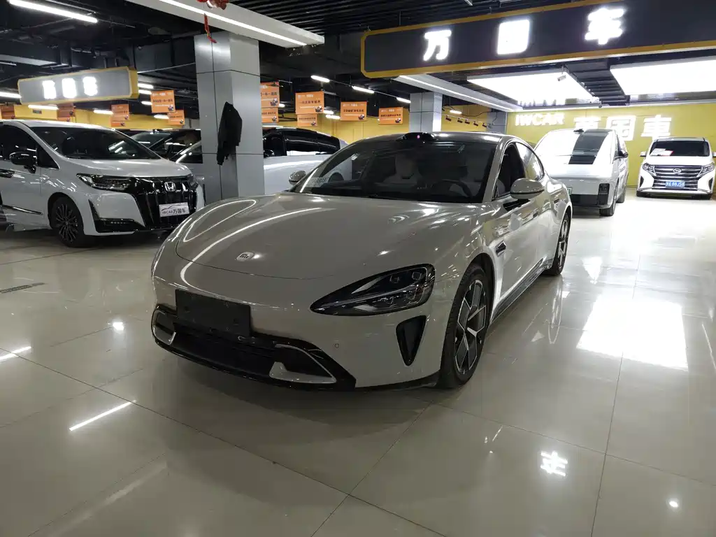 XIAOMI CAR XIAOMI SU7