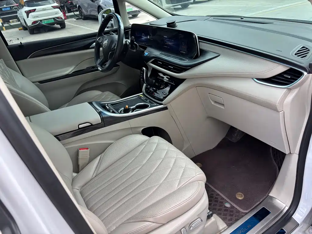 Buick GL8 — миниатюра 15