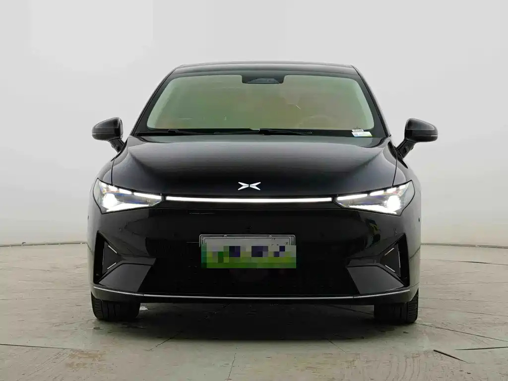 XPeng P5 — миниатюра 2