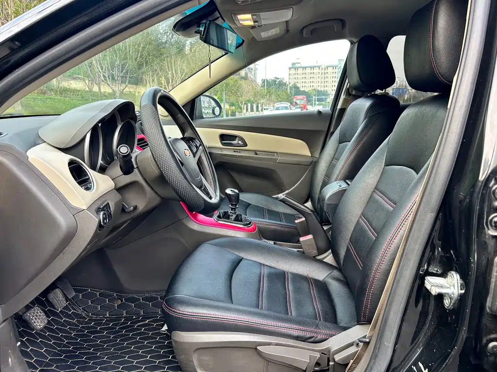 Chevrolet Cruze — миниатюра 5