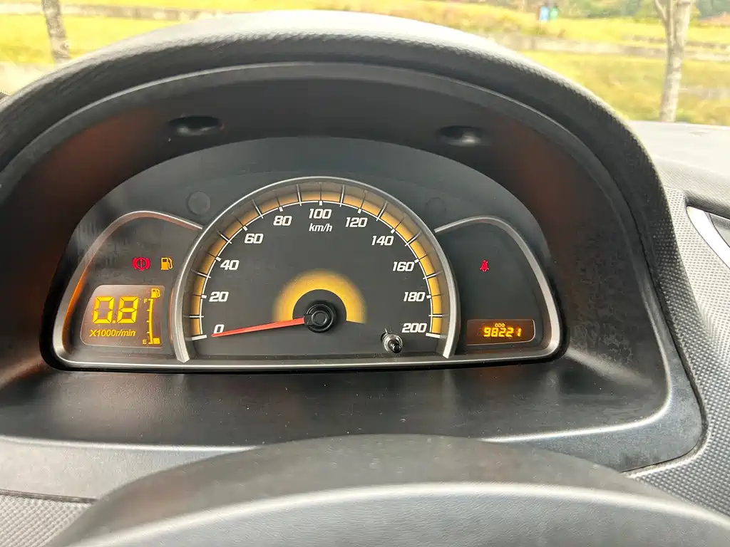 Chevrolet Sail — миниатюра 21