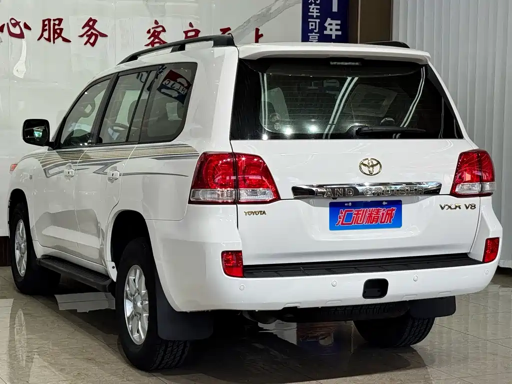 Toyota Land Cruiser — миниатюра 4