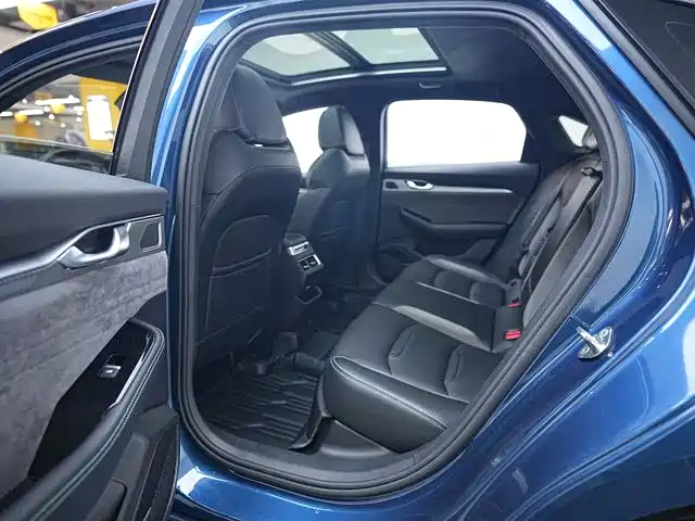 GEELY AUTOMOBILE XINGRUI