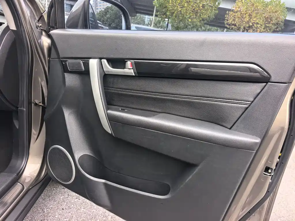 Chevrolet Captiva — миниатюра 9